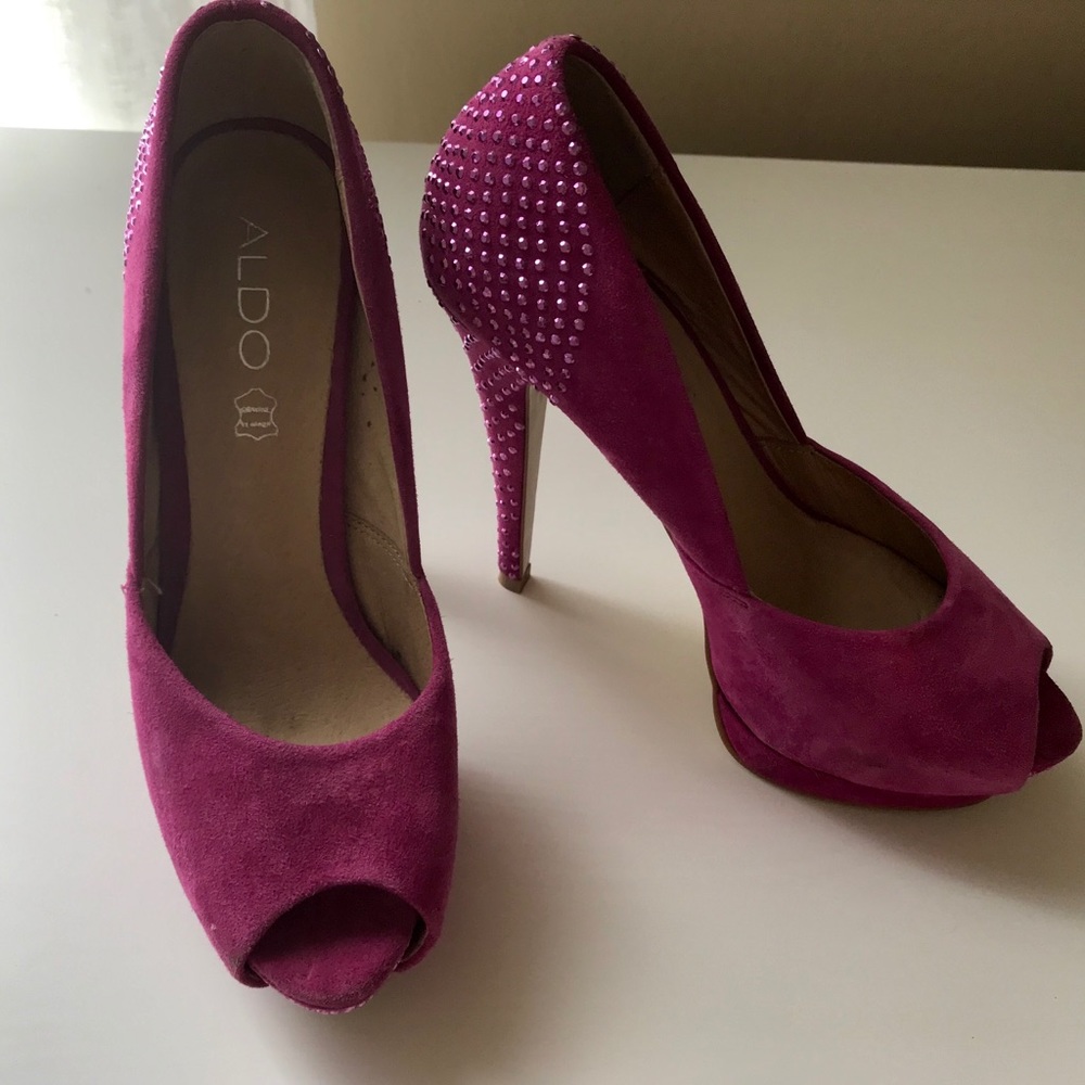 Fuchsia Aldo heels size 37